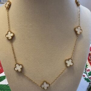 Elegant Gold and White Clover Necklace